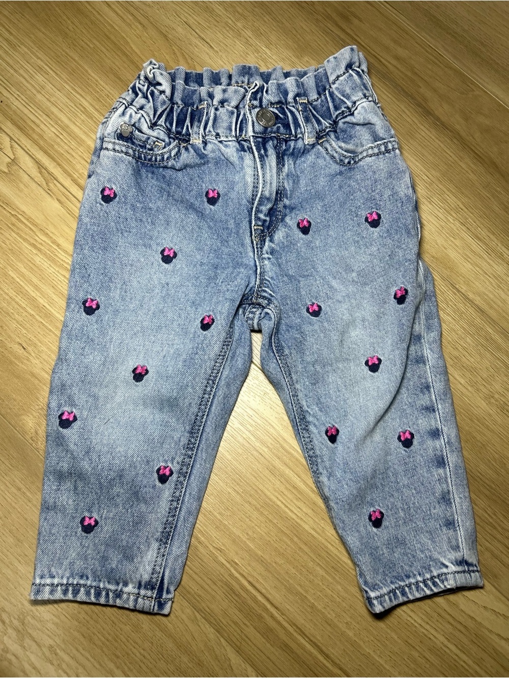 GAP Light Blue Denim Jeans with Pink Heart Embroidery